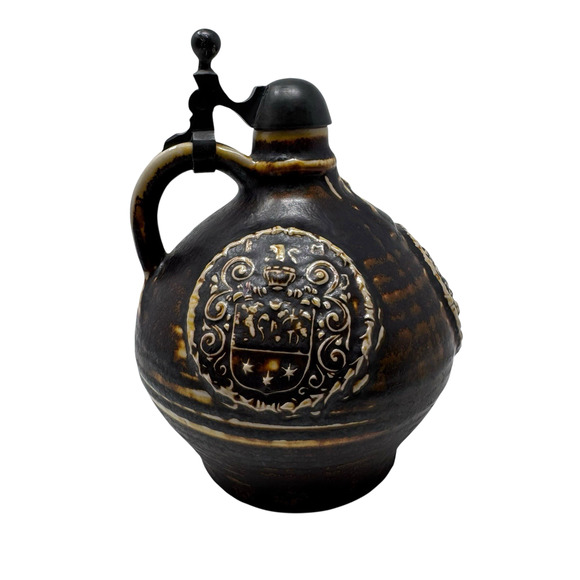 Vintage German Salt Glaze Stoneware Jug w/ Pewter Lid 6.5” Coat of Arms Marked 9 - Picture 13 of 16